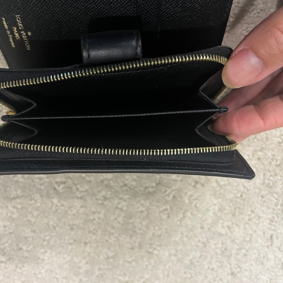 Louis Vuitton Reverse Monogram Juliette Wallet - Picture 9 of 9